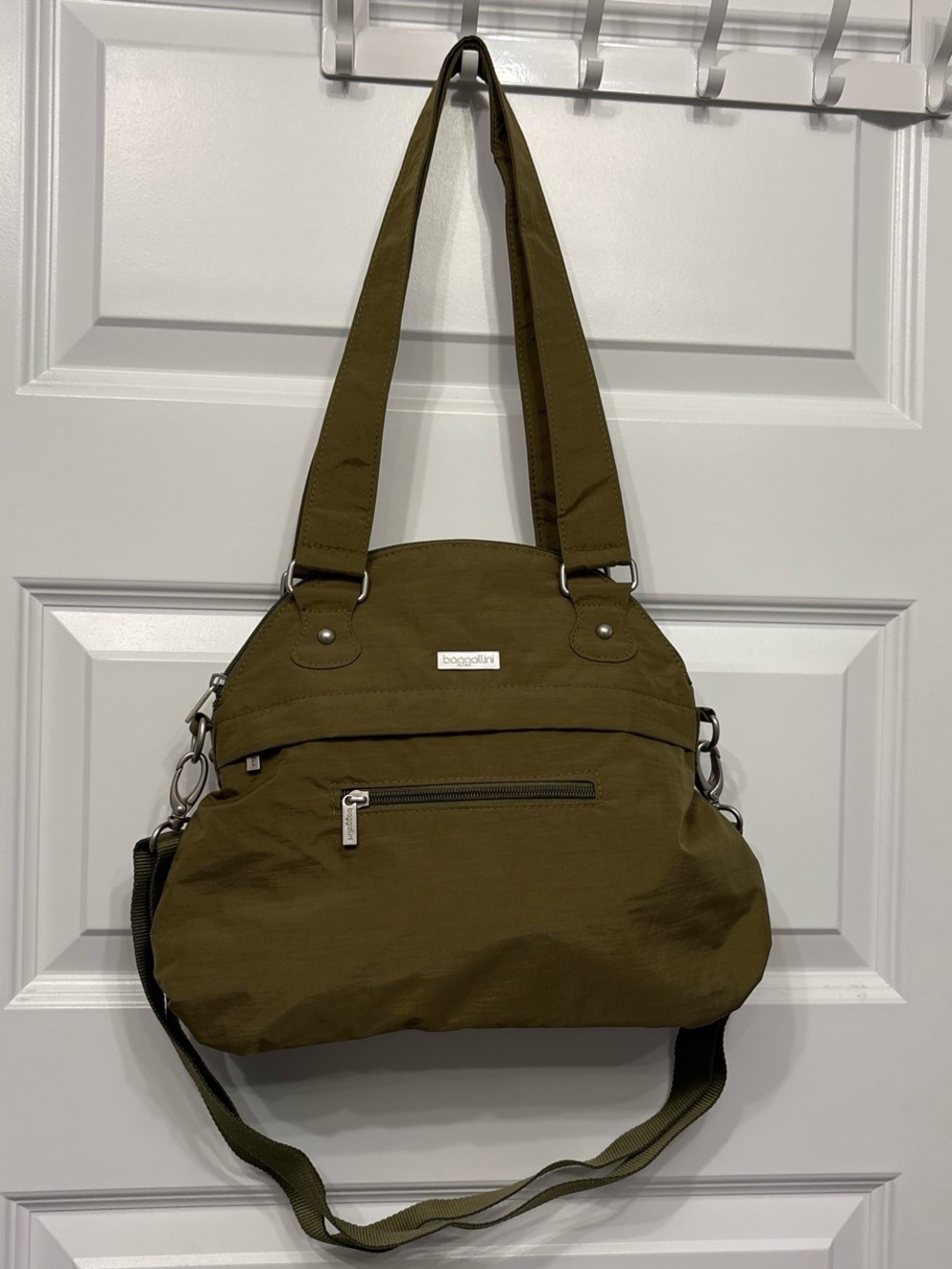 Baggallini Olive Green Women’s Shoulder Crossbody Bag